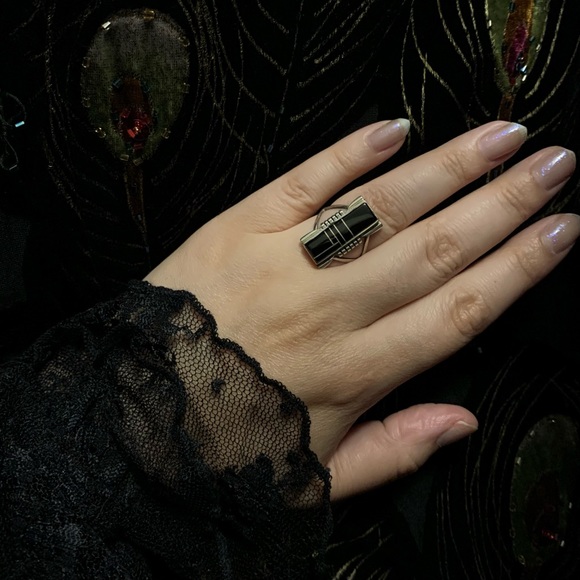 Vintage A Yazzie Navajo Onyx Sterling Silver Ring - Picture 2 of 10